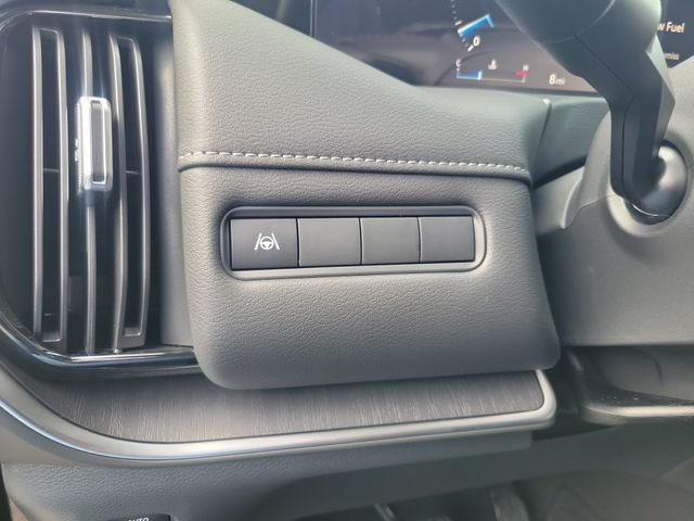 New 2026 Nissan Armada SV RWD image 19