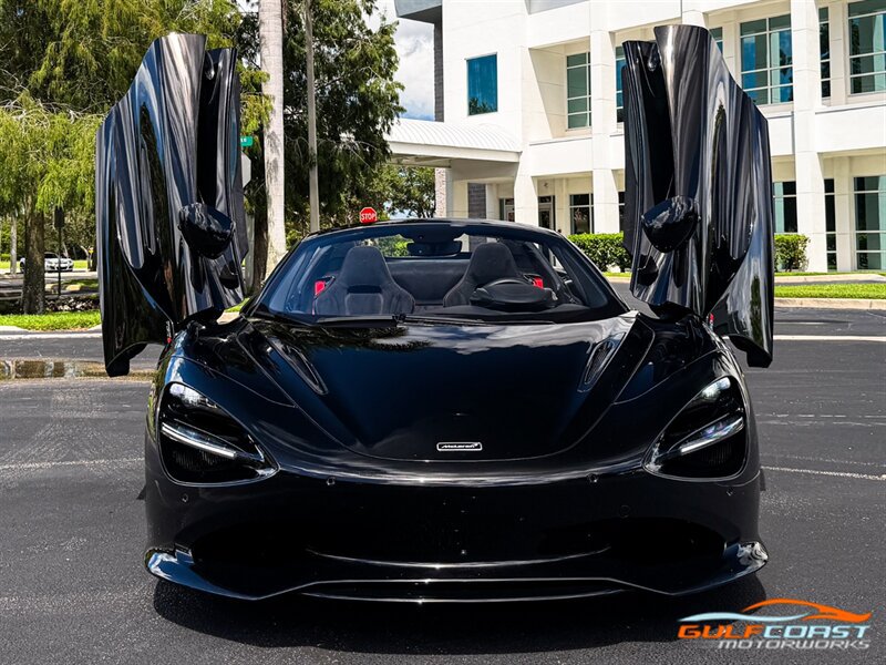 Used 2024 McLaren 750S Spider RWD image 8