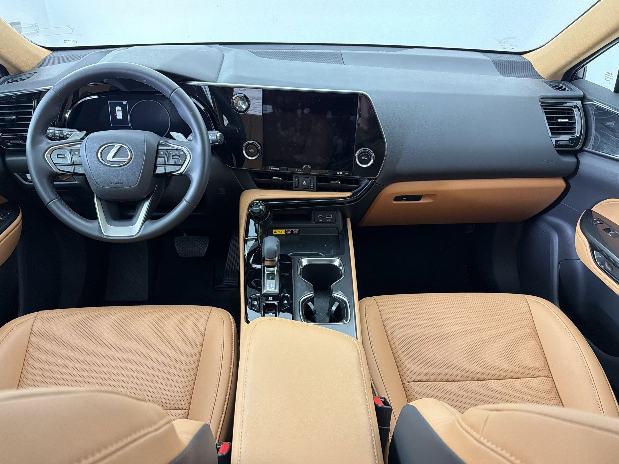 Used 2025 Lexus NX 250 FWD w/ Accessory Package (Z2) image 16