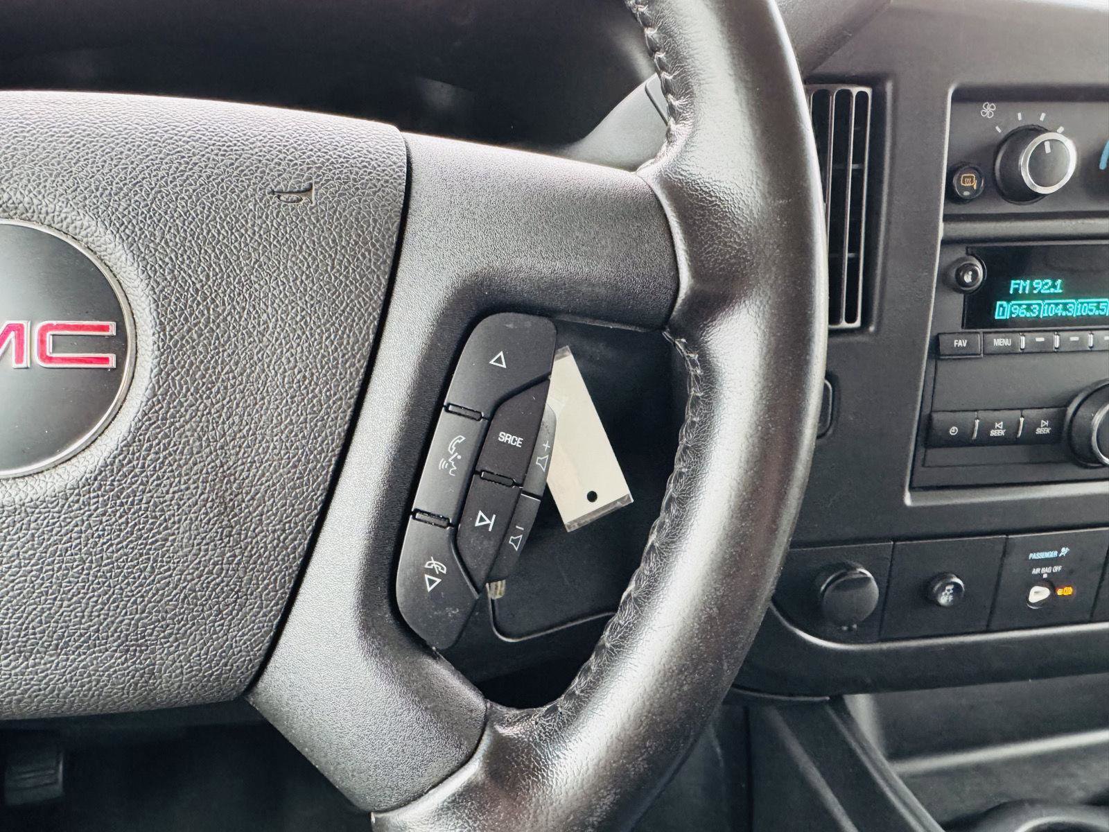 Used 2022 GMC Savana 2500 Extended w/ Driver Convenience Package image 11