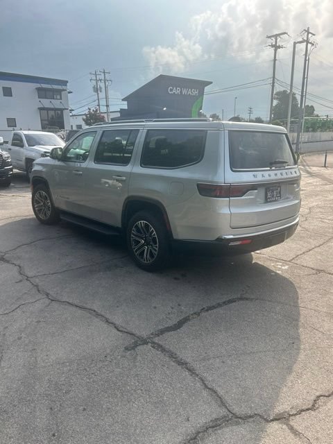 Used 2024 Jeep Wagoneer 4WD w/ Premium Group I image 10
