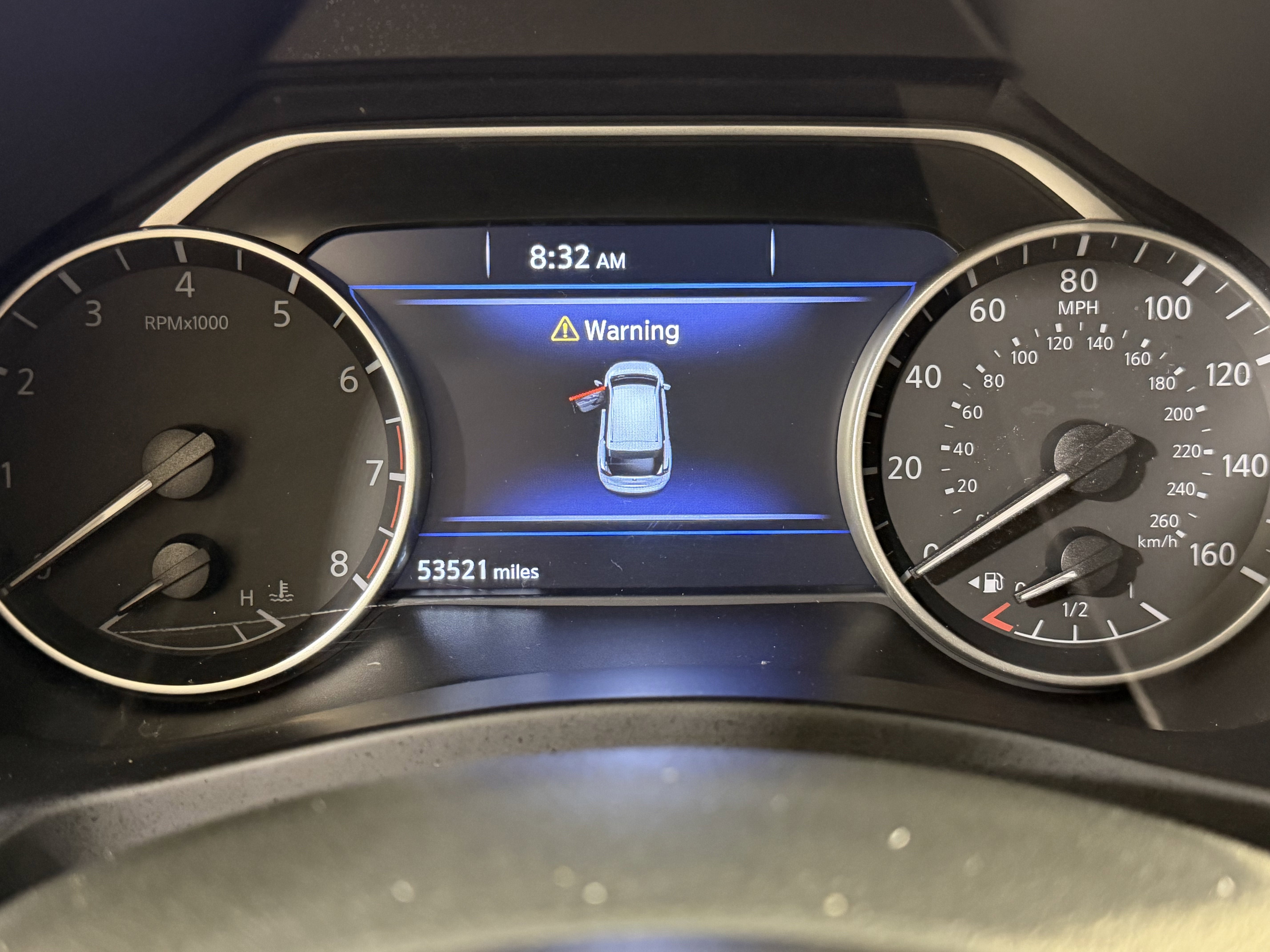 Used 2021 Nissan Murano SV FWD image 14