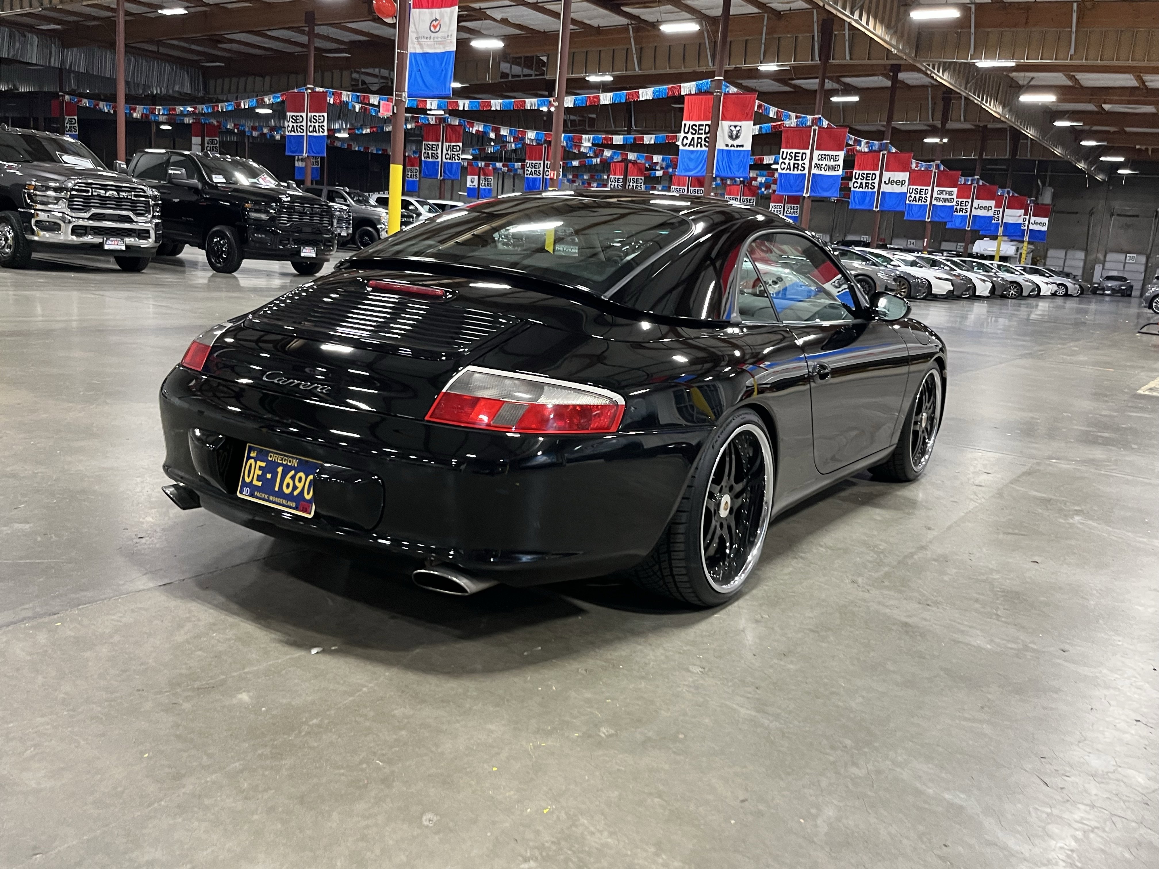 Used 2003 Porsche 911 Carrera image 5