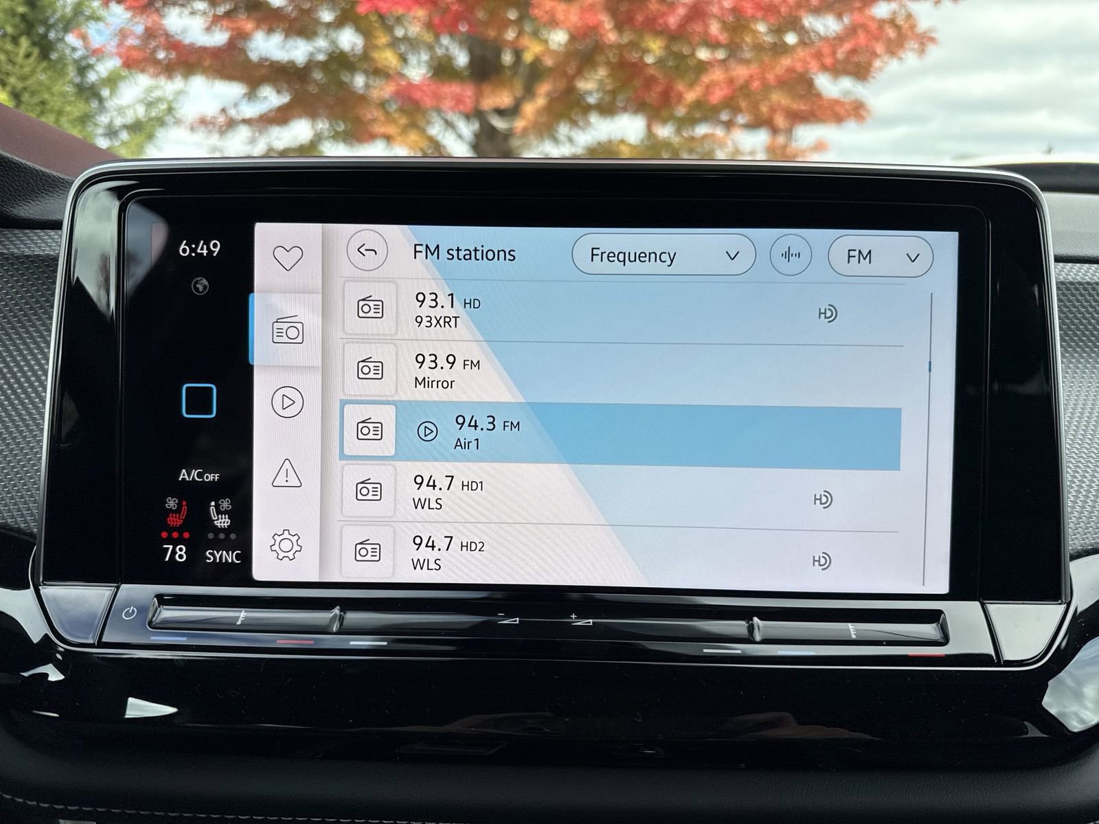 New 2026 Volkswagen Atlas Cross Sport SEL Premium R-Line image 18