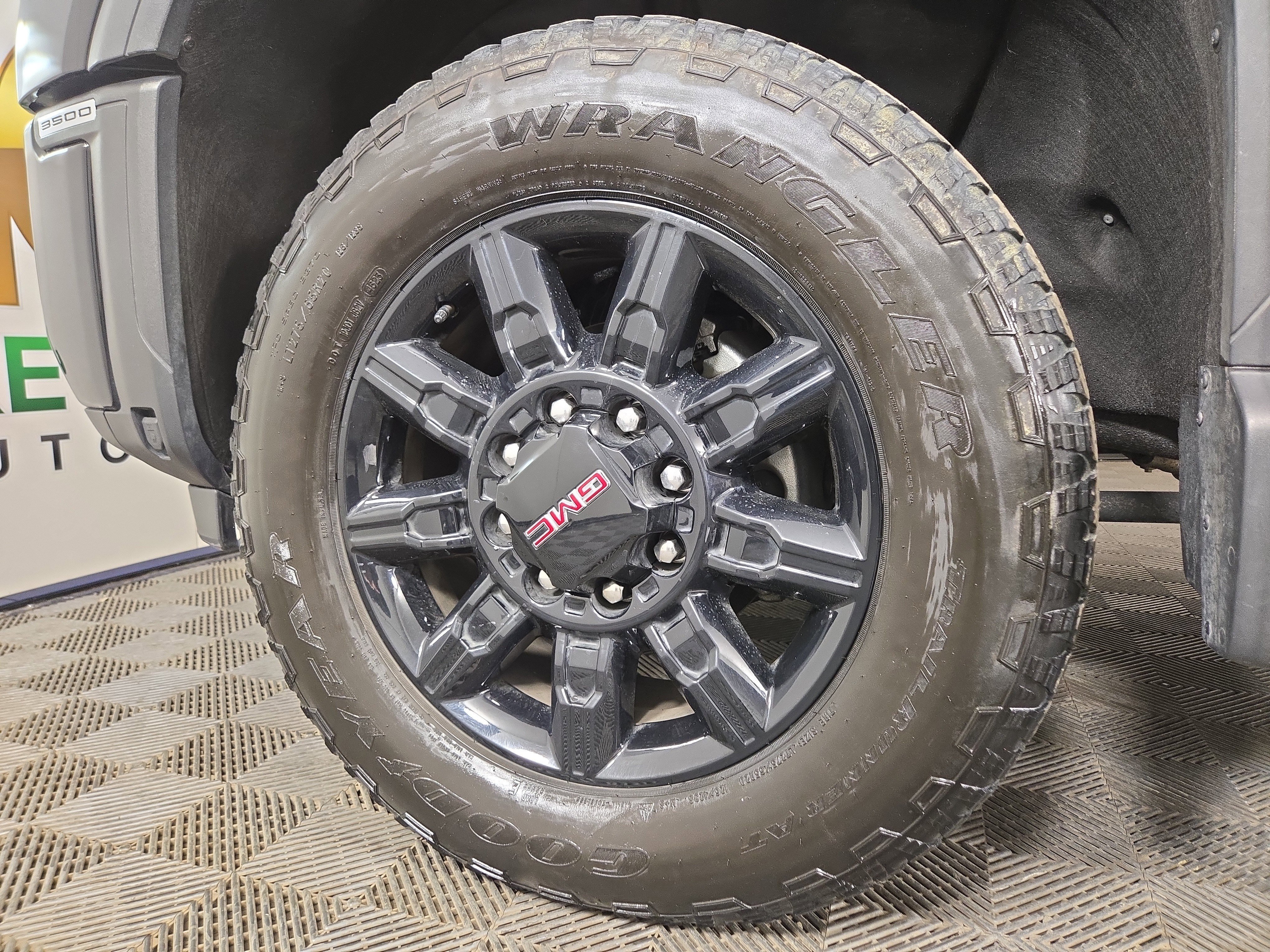 Certified 2024 GMC Sierra 3500 AT4 w/ AT4 Premium Plus Package image 36