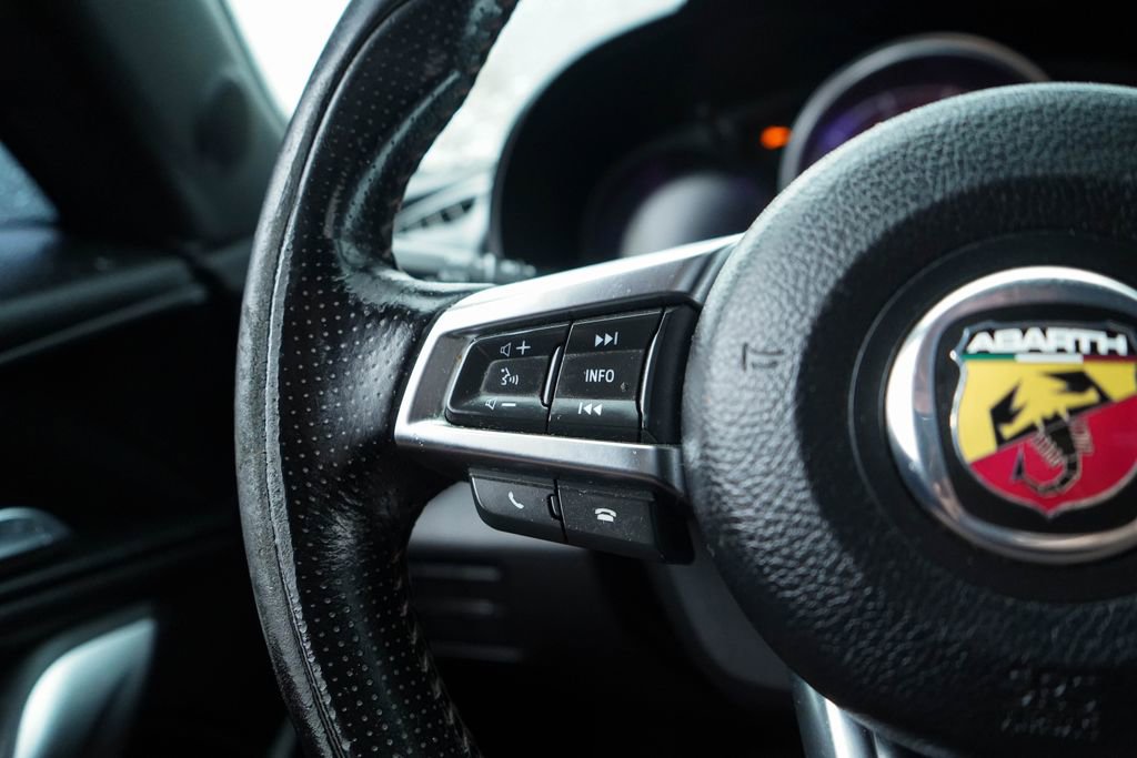 Used 2019 FIAT 124 Spider Abarth w/ Navigation & Sound Group image 24