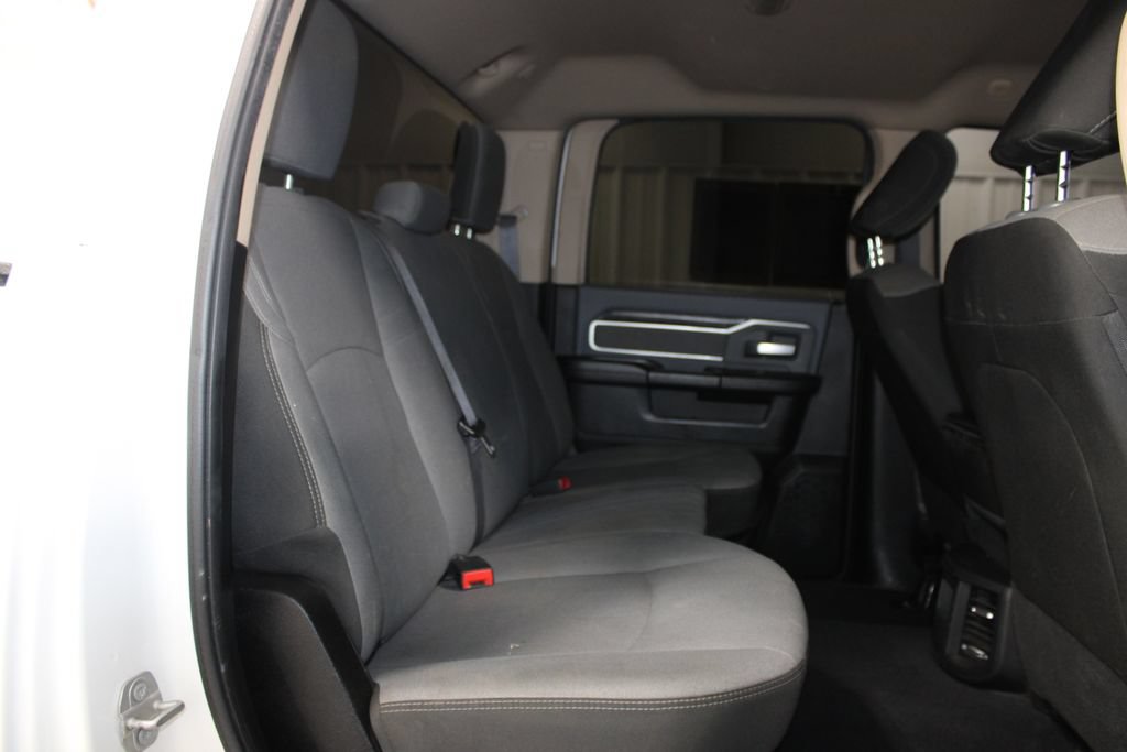 Used 2019 RAM 2500 Big Horn AWD/4WD image 28