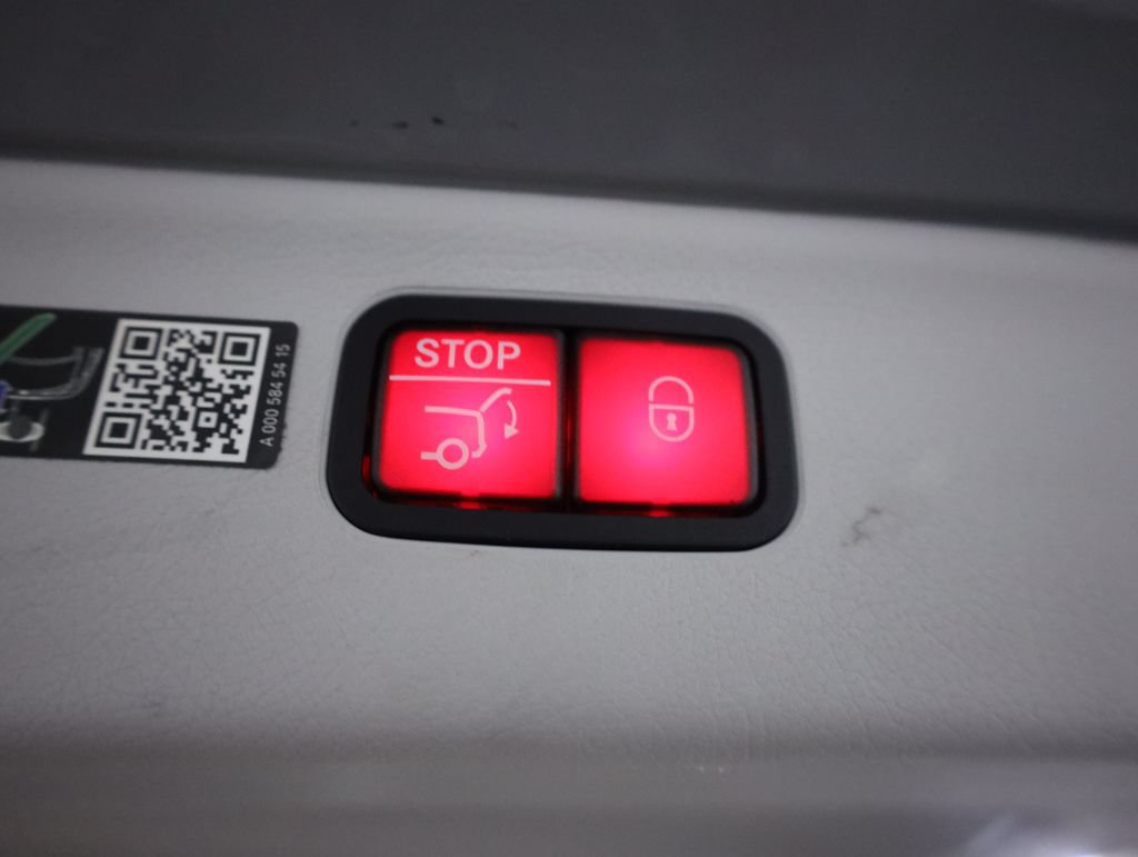 Used 2023 Mercedes-Benz EQS 450+ 4MATIC SUV image 67