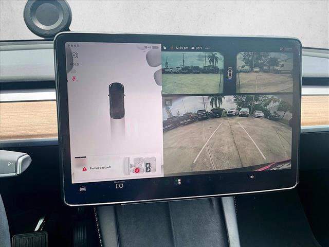 Used 2024 Tesla Model Y 2WD image 23