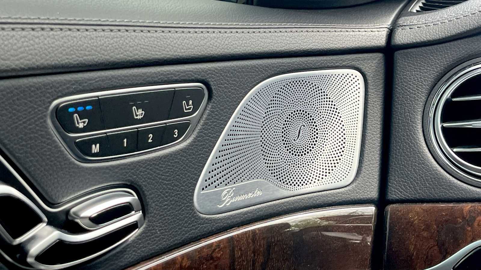 Certified 2018 Mercedes-Benz S 560 4MATIC Sedan image 46