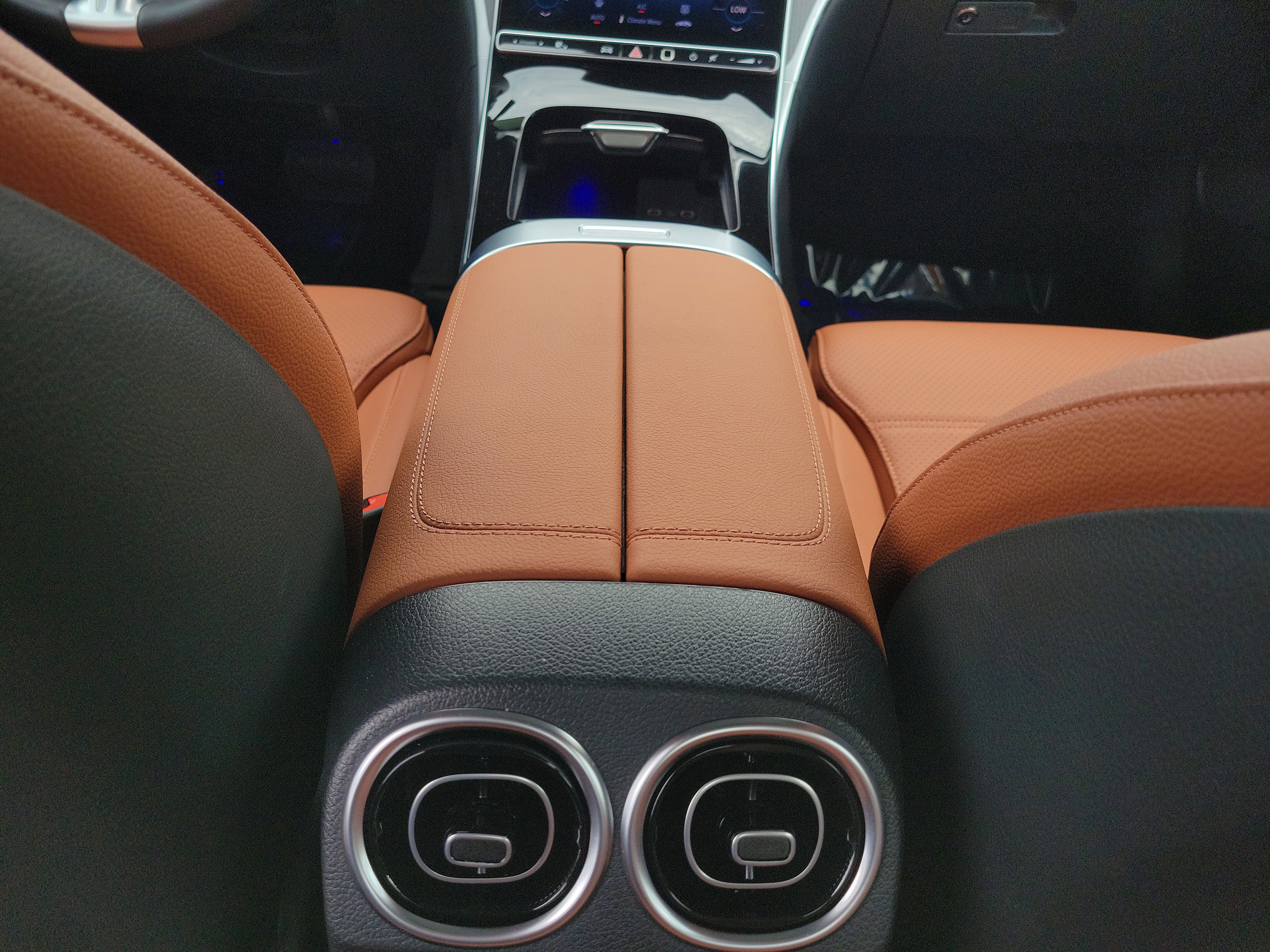 Certified 2025 Mercedes-Benz C 300 Sedan image 16