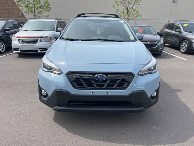 Used 2023 Subaru Crosstrek 2.5i Limited AWD/4WD image 2