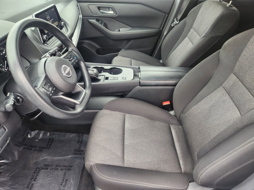 Used 2024 Nissan Rogue SV image 13