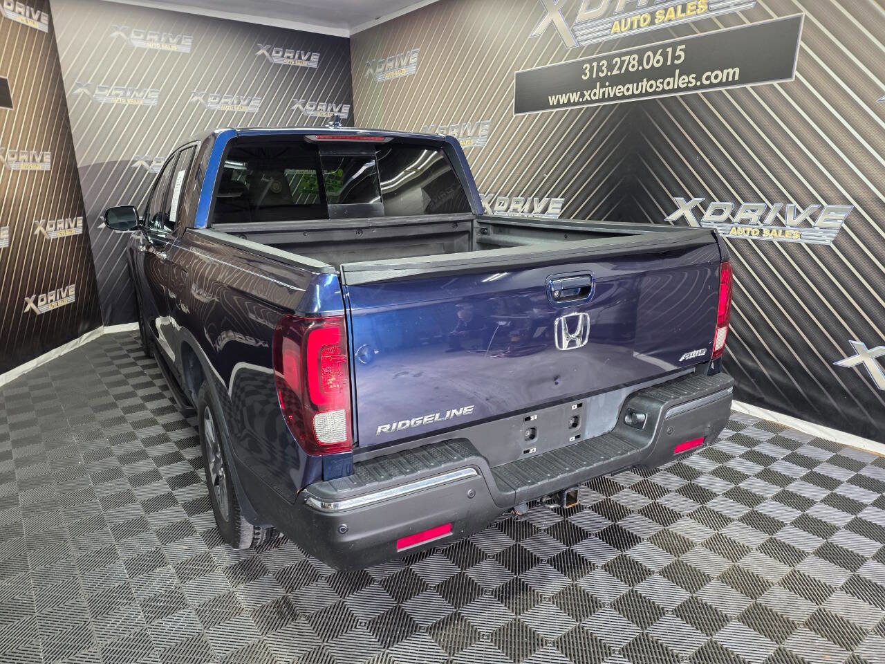 Used 2017 Honda Ridgeline RTL-E image 11