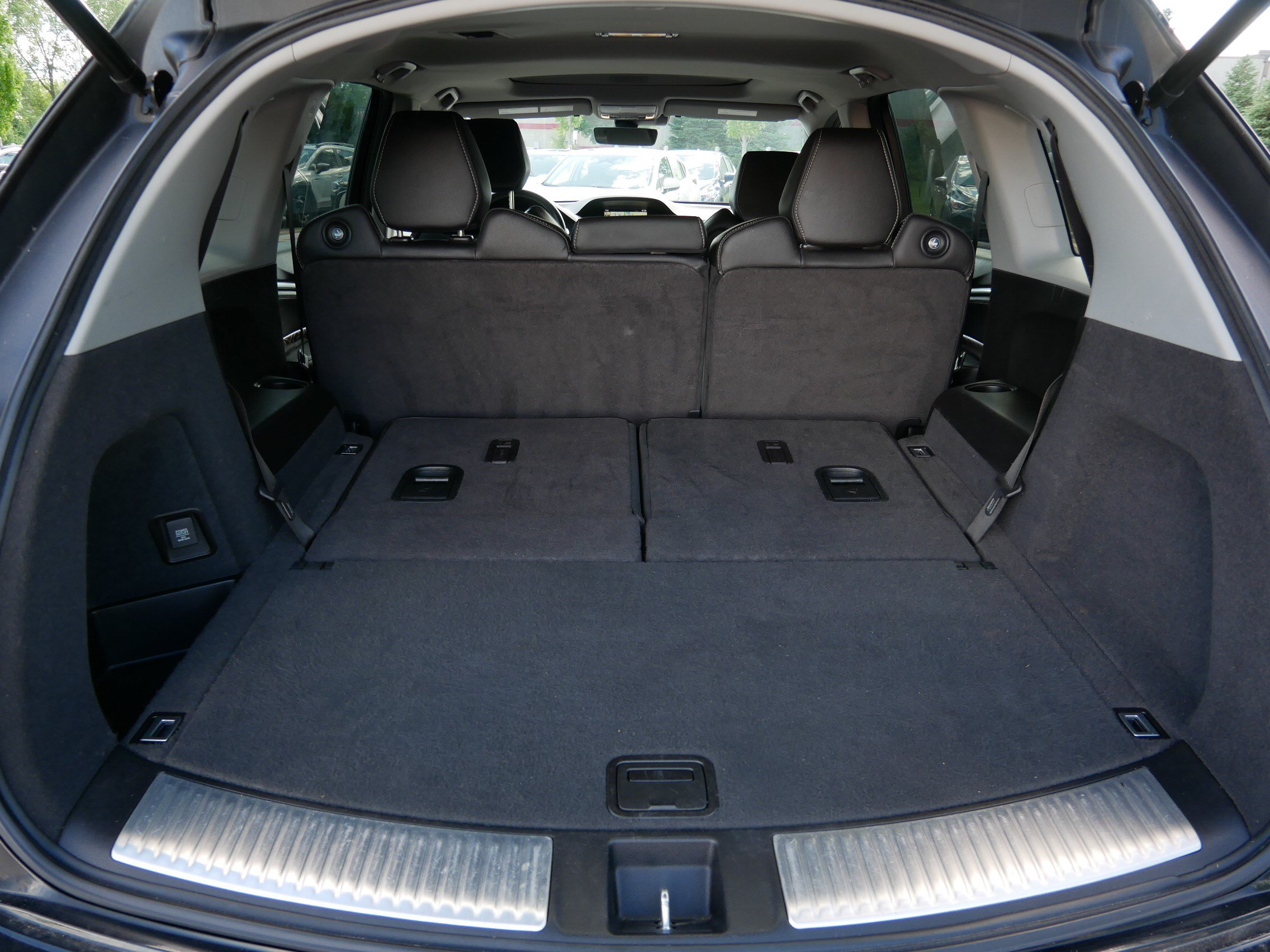 Used 2020 Acura MDX SH-AWD w/ Technology Package image 18