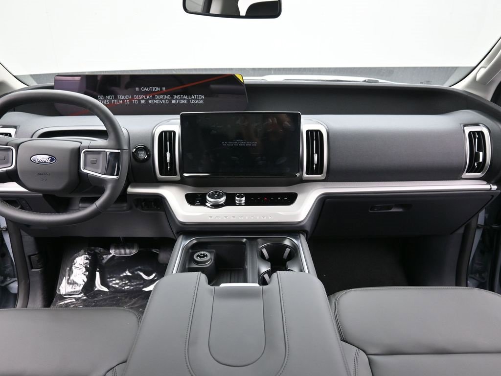 New 2026 Ford Expedition Active RWD image 16