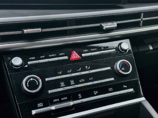 Certified 2026 Hyundai Santa Fe SE FWD image 16