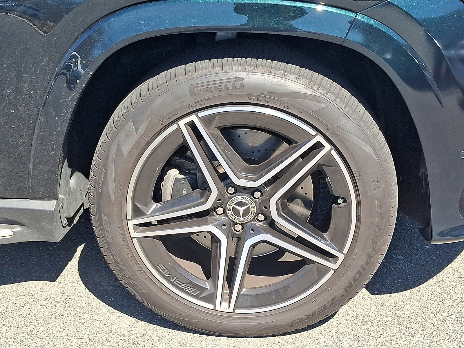 Certified 2025 Mercedes-Benz GLS 450 4MATIC image 8