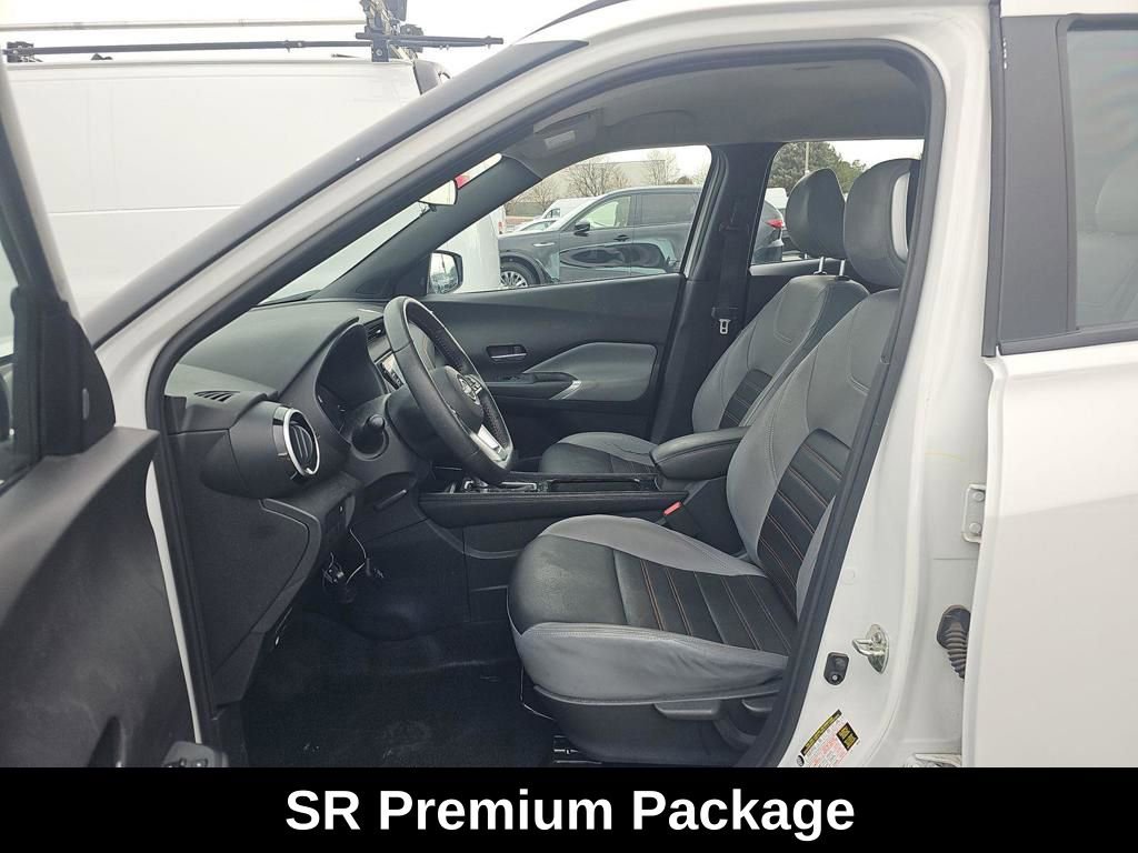 Used 2024 Nissan Kicks SR w/ SR Premium Package image 9