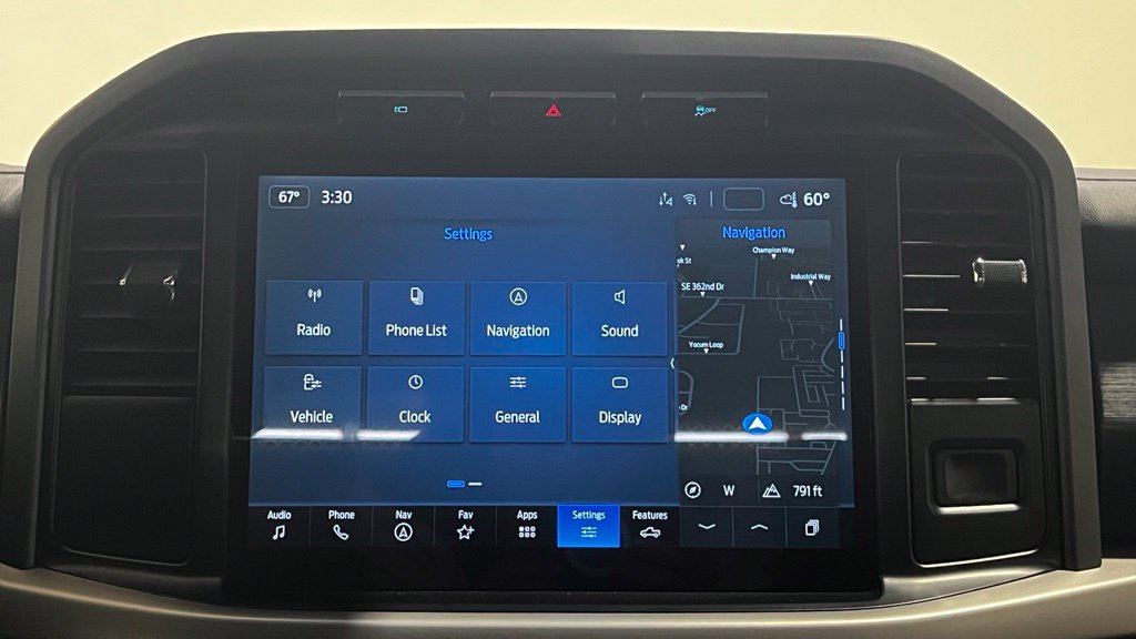 Used 2022 Ford F150 Lightning Pro AWD/4WD image 20