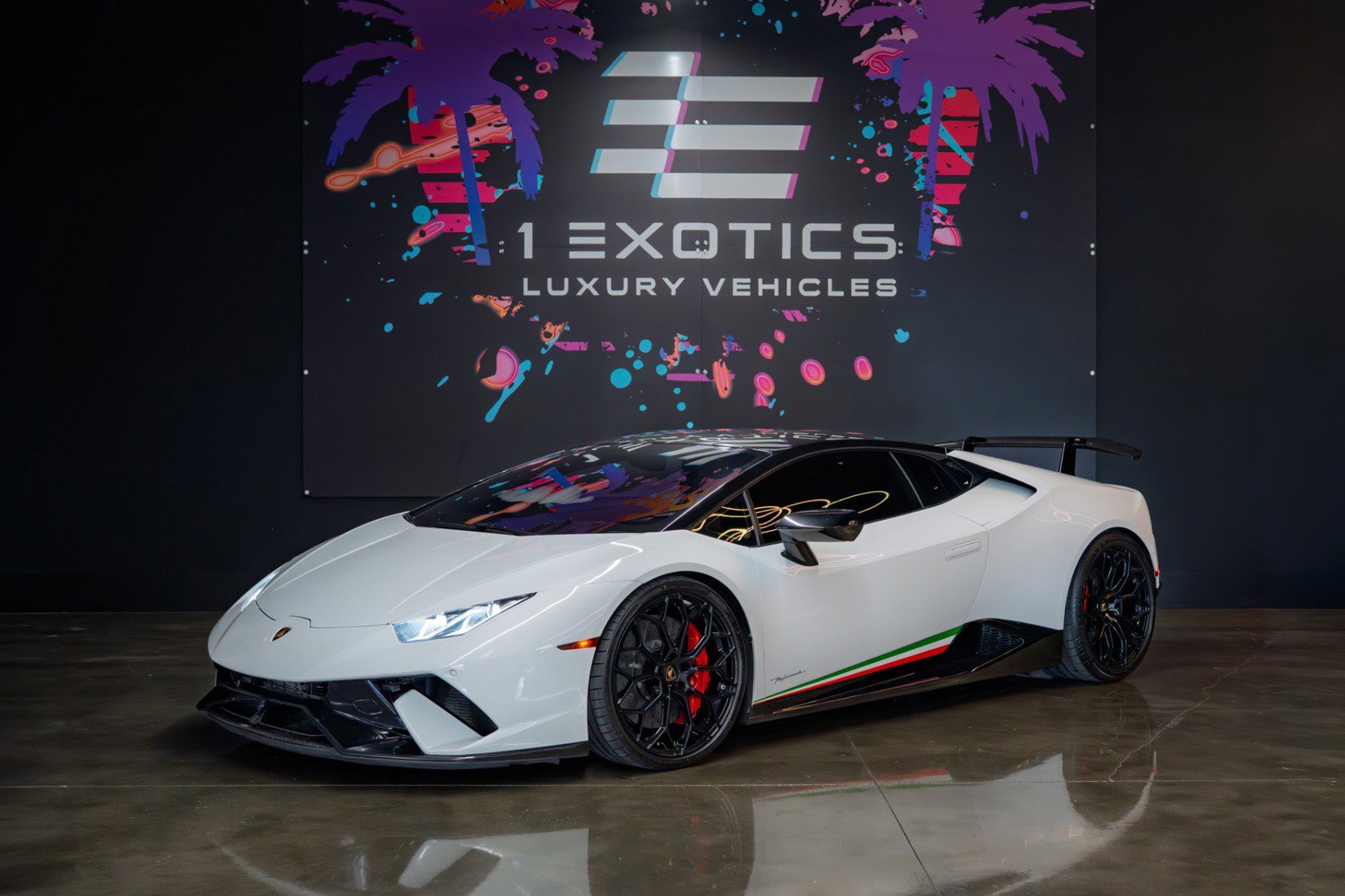 Used 2018 Lamborghini Huracan Performante image 1