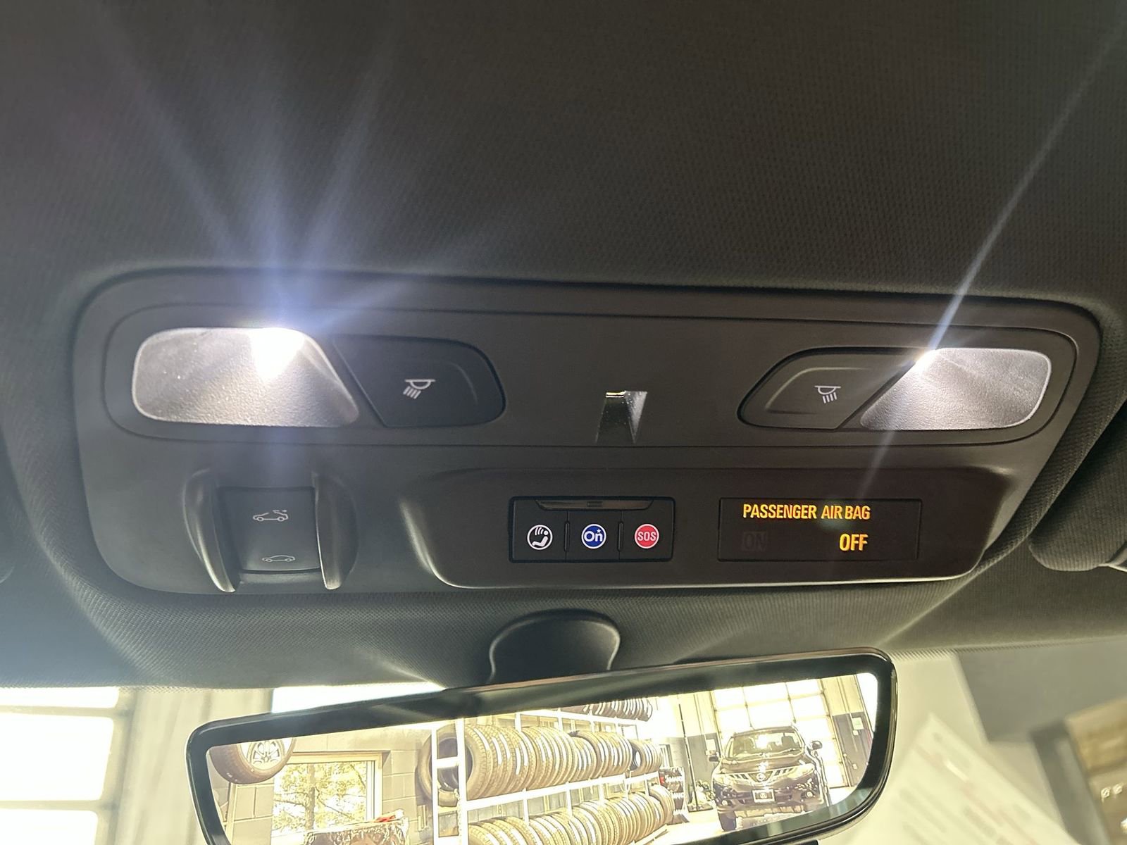 Used 2021 Chevrolet Camaro SS RWD image 17