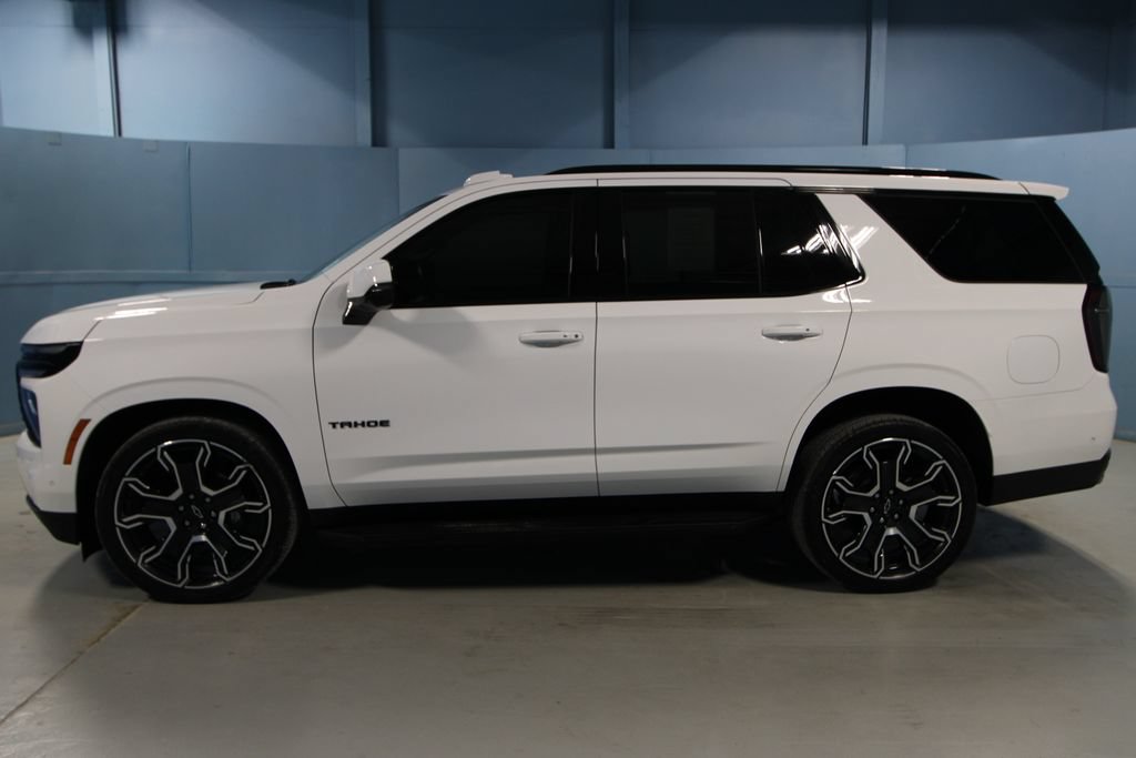Used 2026 Chevrolet Tahoe RST w/ RST Capability Package AWD/4WD image 33