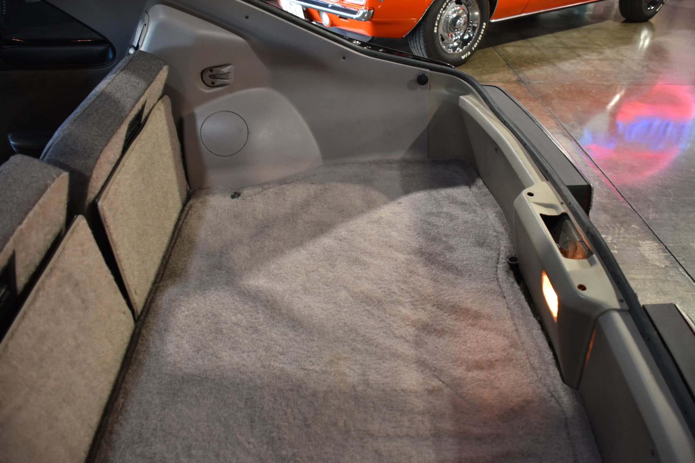 Used 1991 Ford Mustang LX RWD image 36