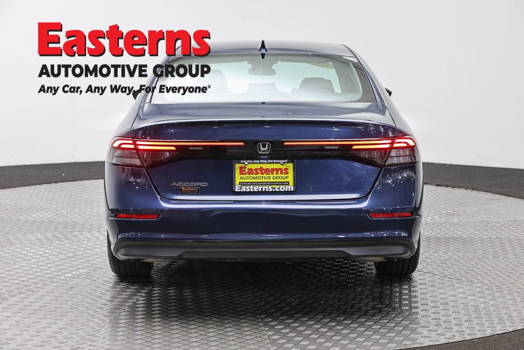 Used 2024 Honda Accord EX image 6