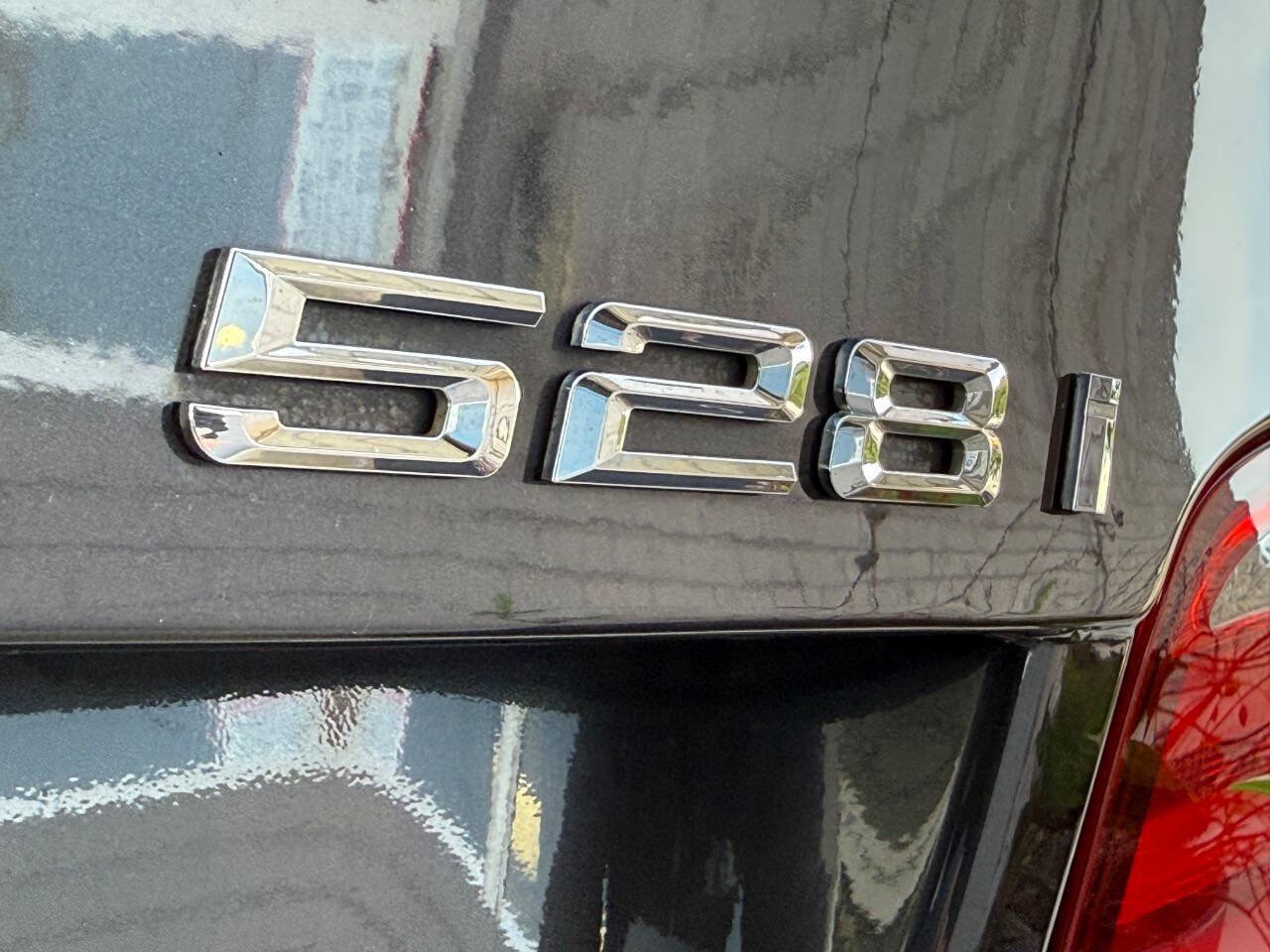 Used 2013 BMW 528i xDrive Sedan AWD/4WD image 28