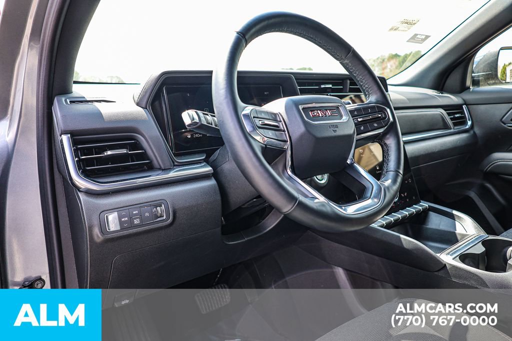 Used 2025 GMC Terrain Elevation image 27