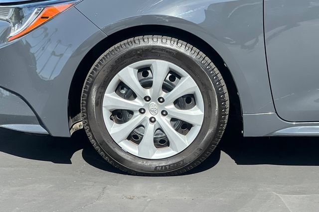 Used 2023 Toyota Corolla LE FWD image 33