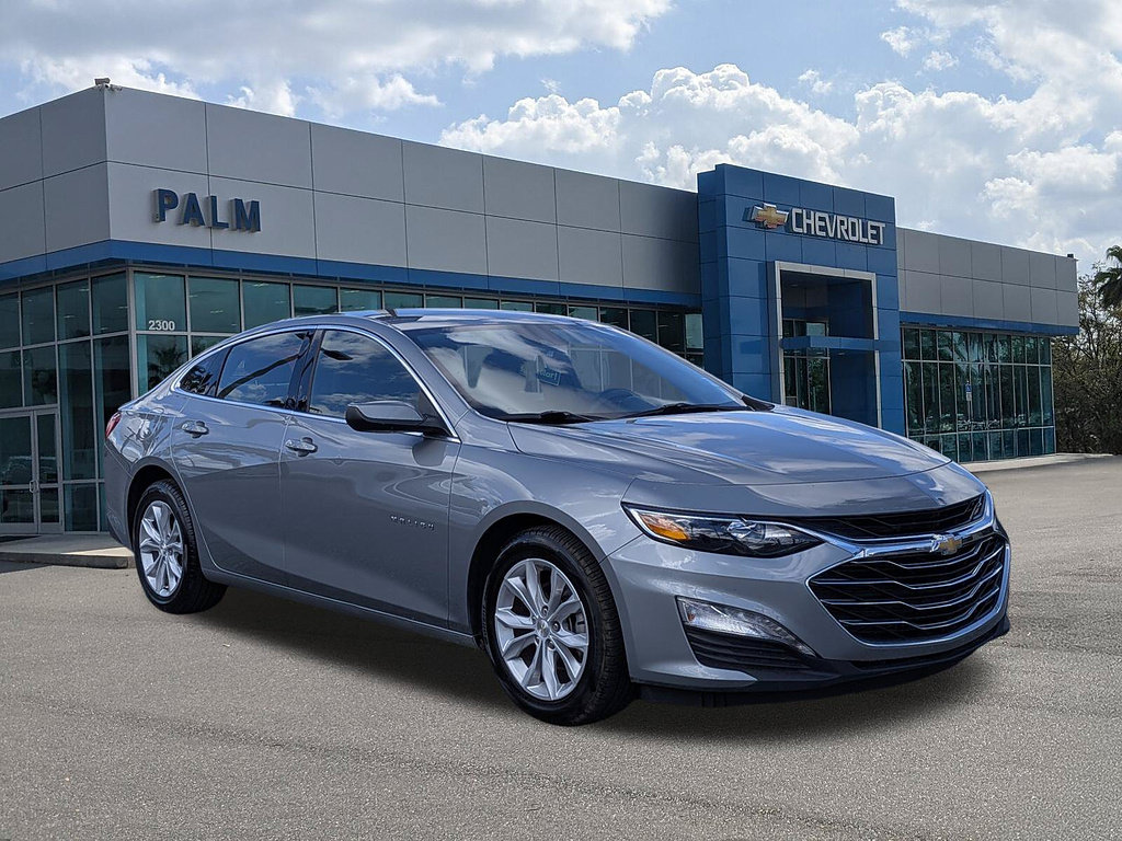 Certified 2025 Chevrolet Malibu LT FWD image 1