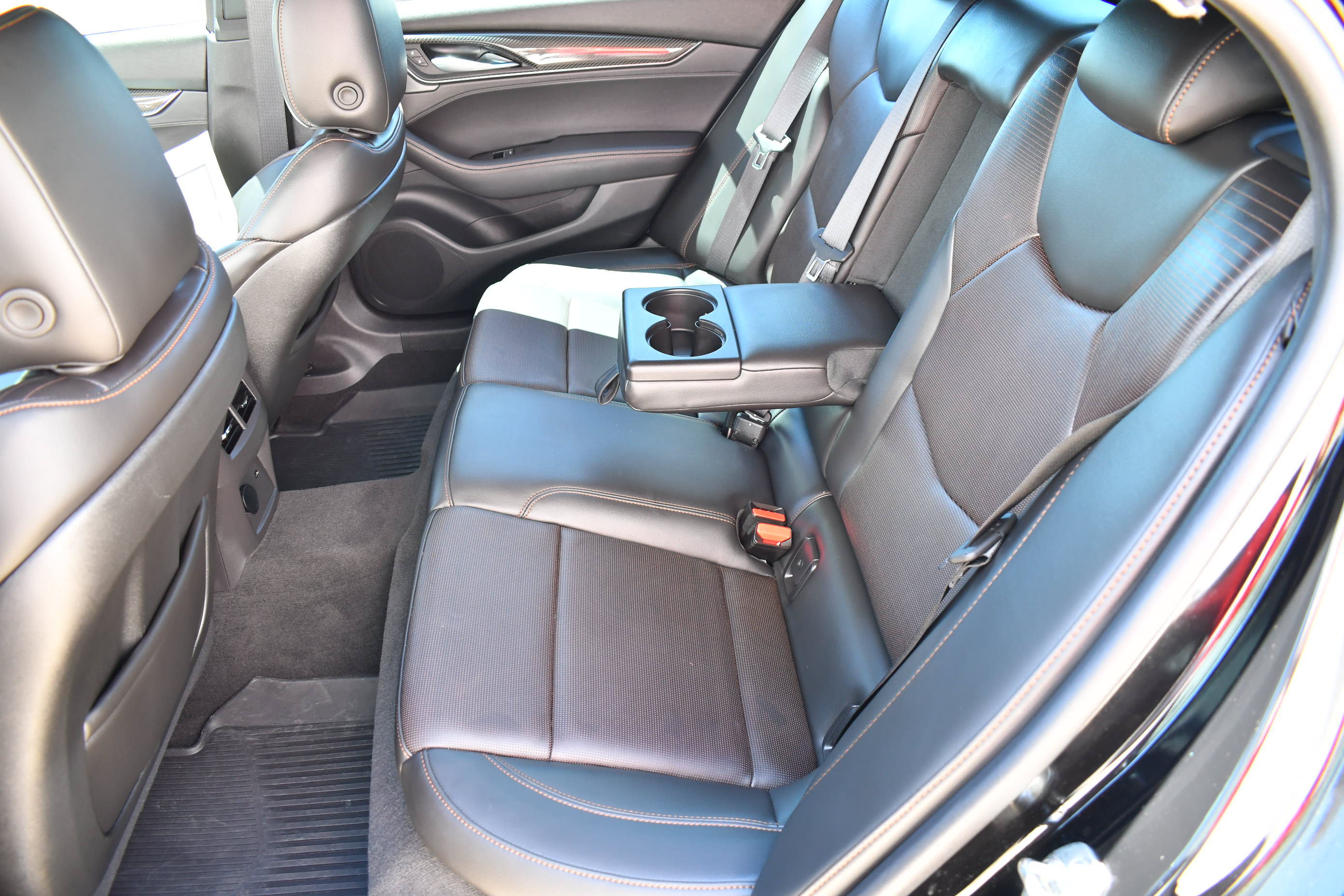 Used 2026 Cadillac CT5 V w/ Technology Package RWD image 32