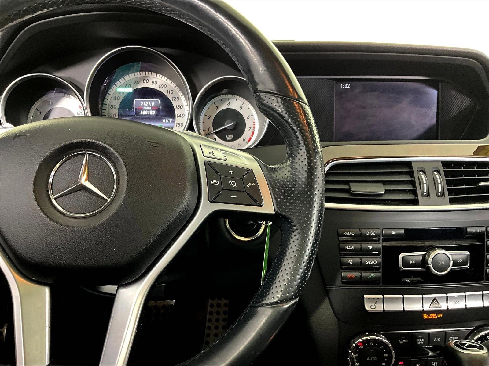 Used 2013 Mercedes-Benz C 300 4MATIC Sedan image 11