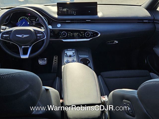 Used 2025 Genesis GV70 2.5T w/ Sport Prestige Package image 8