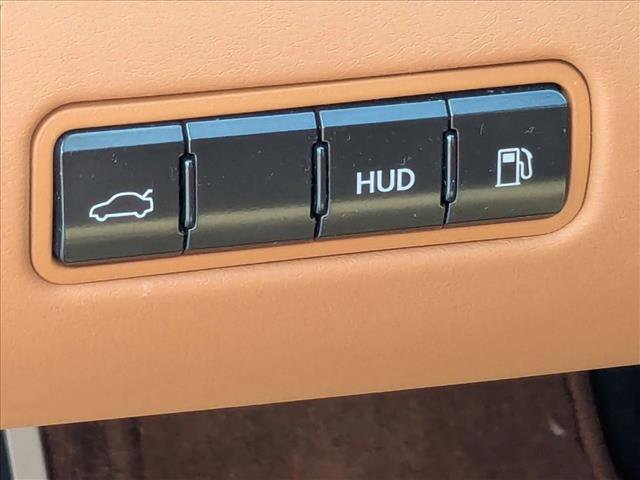 Used 2018 Lexus LC 500 Coupe w/ Performance Package image 15