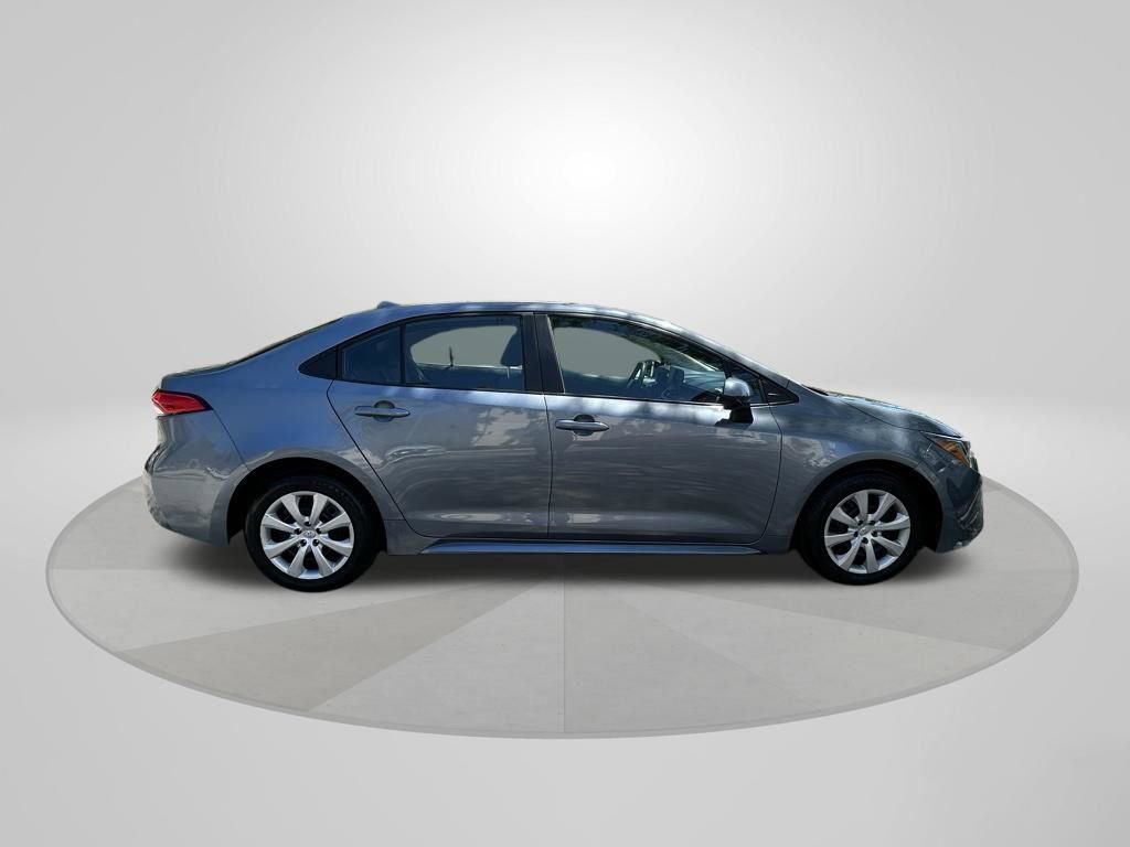 Used 2024 Toyota Corolla LE image 8