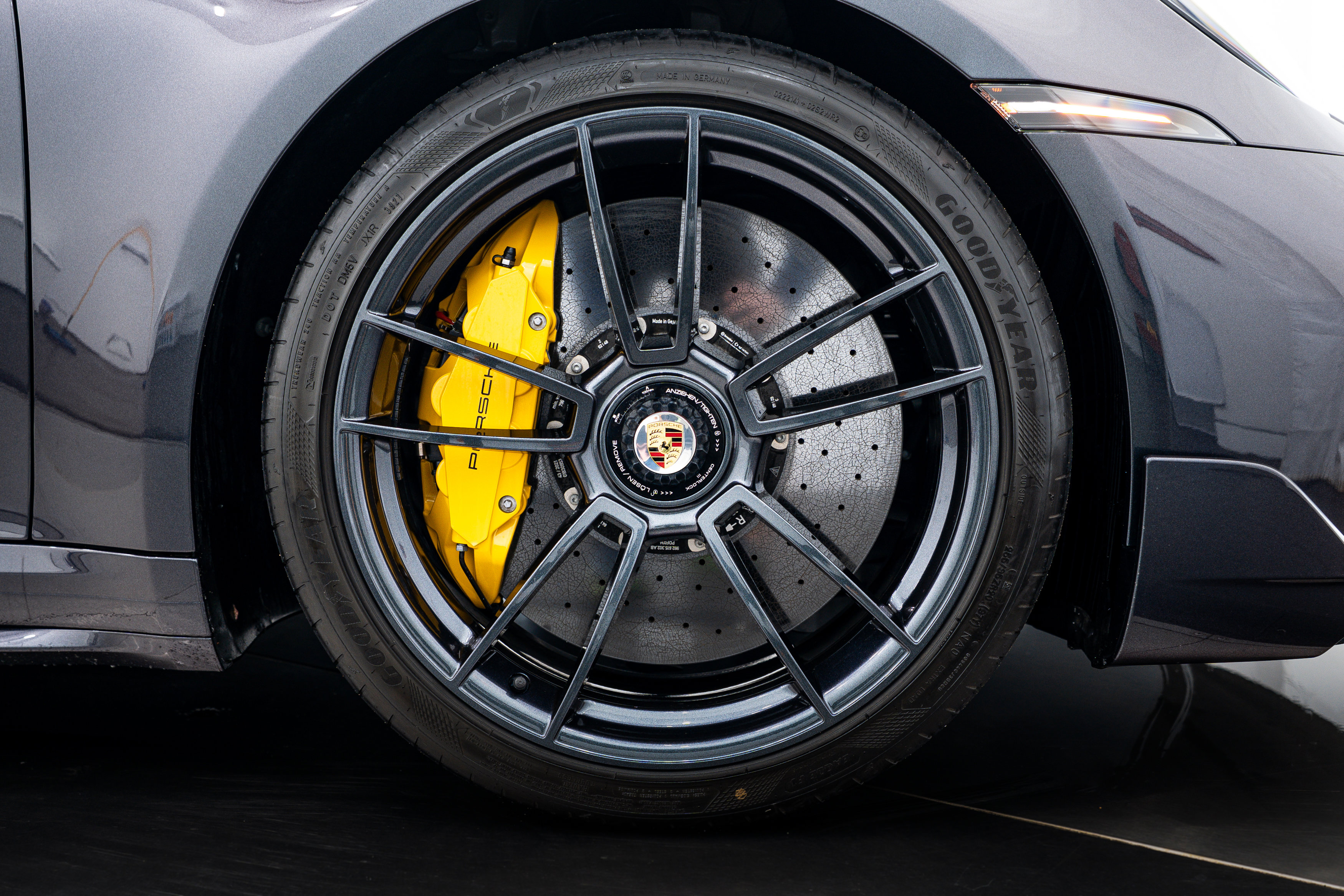 Certified 2022 Porsche 911 Turbo S AWD/4WD image 11