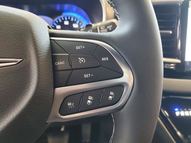 Used 2026 Chrysler Voyager LX image 10