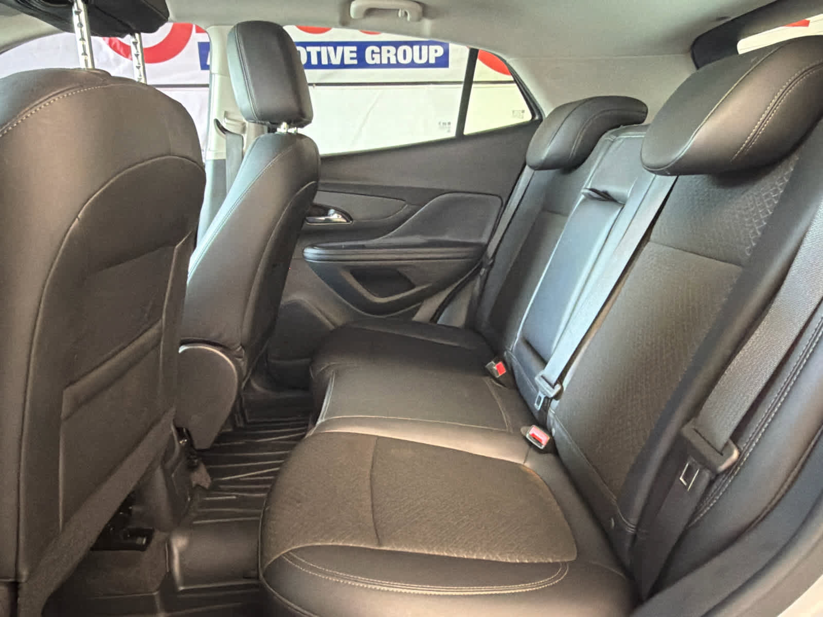 Used 2021 Buick Encore Preferred image 21