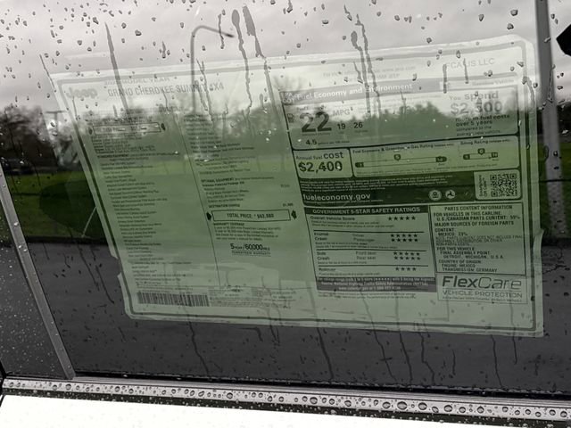 New 2025 Jeep Grand Cherokee Summit w/ Obsidian Package image 31