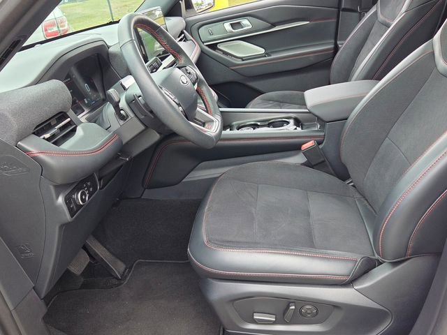 Used 2025 Ford Explorer ST w/ Sun And Sound Package RWD image 5