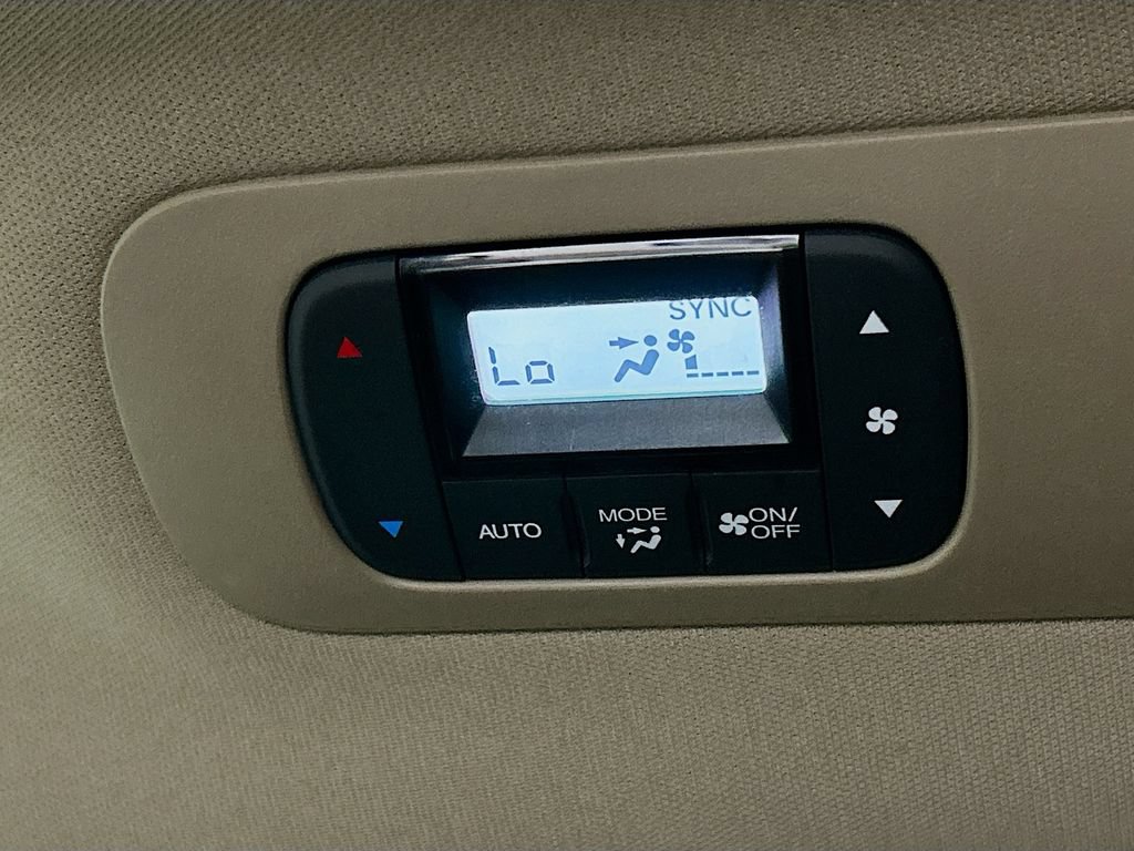 Used 2024 Honda Odyssey Touring image 25