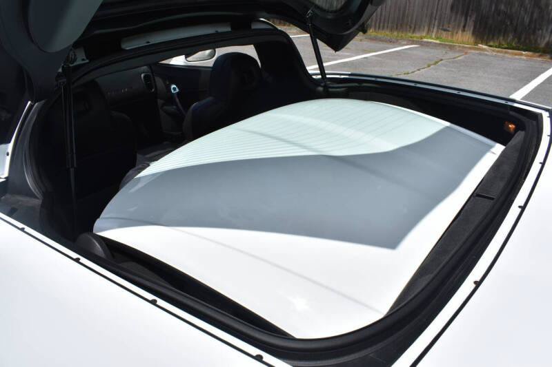 Used 2012 Chevrolet Corvette Coupe w/ Battery Protection Package RWD image 16