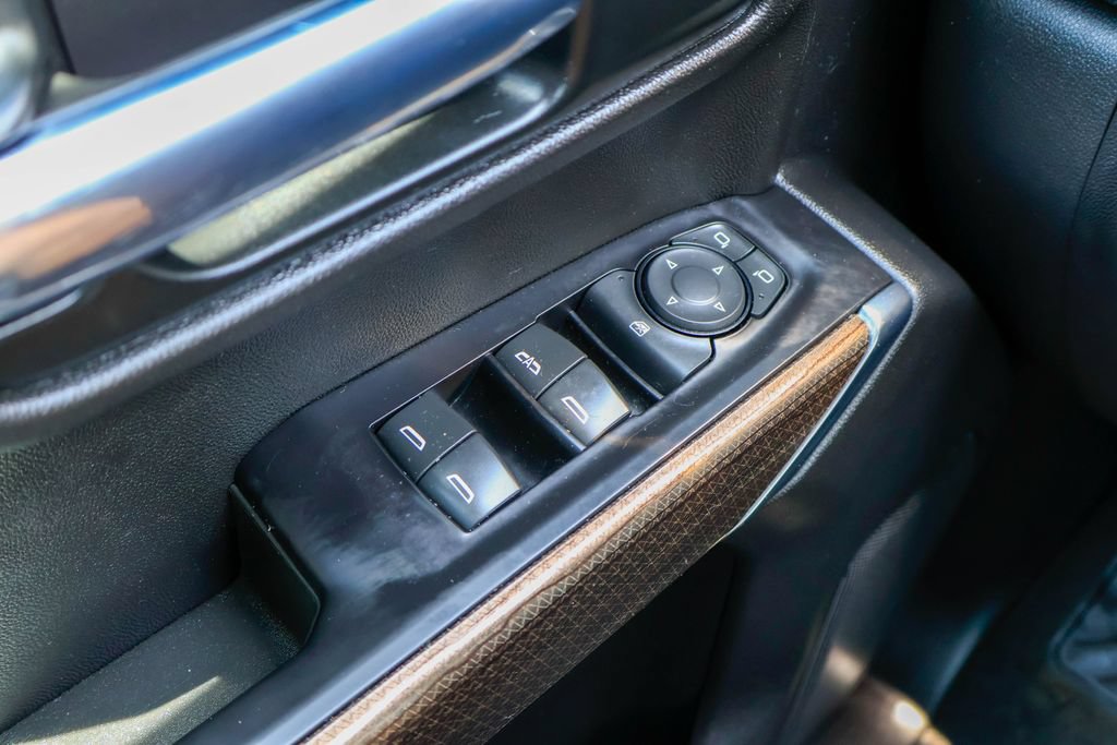 Used 2020 Chevrolet Silverado 1500 LT w/ All-Star Edition AWD/4WD image 18