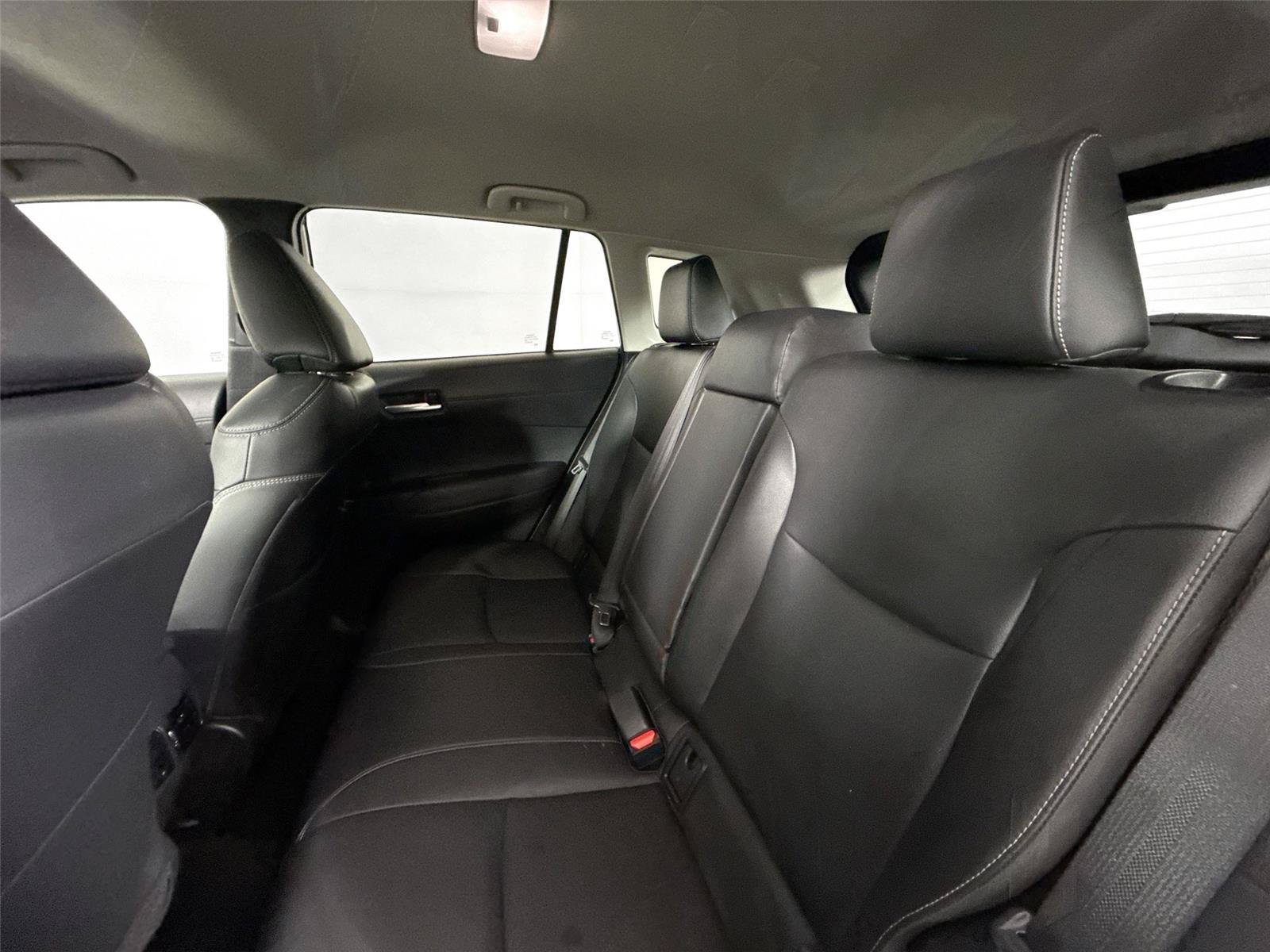 Certified 2025 Toyota Corolla Cross XLE FWD image 29