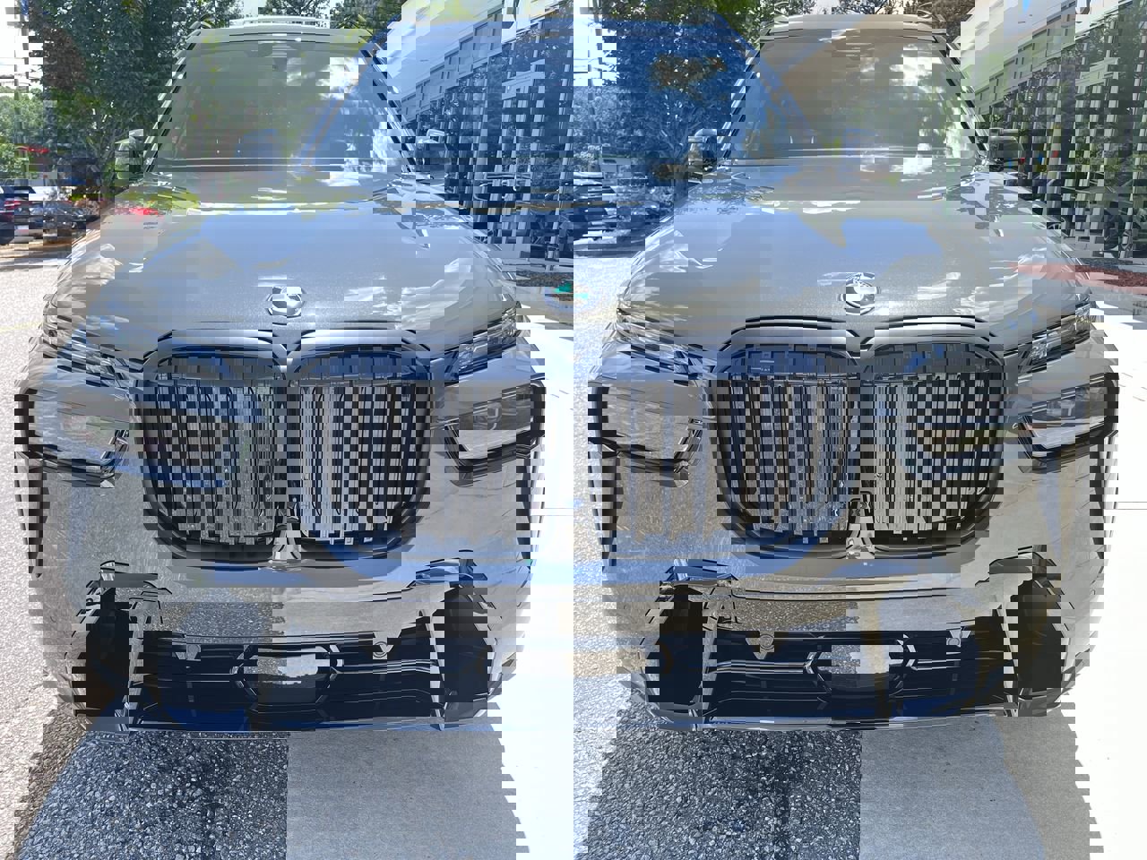 Used 2026 BMW X7 xDrive40i w/ M Sport Package image 10