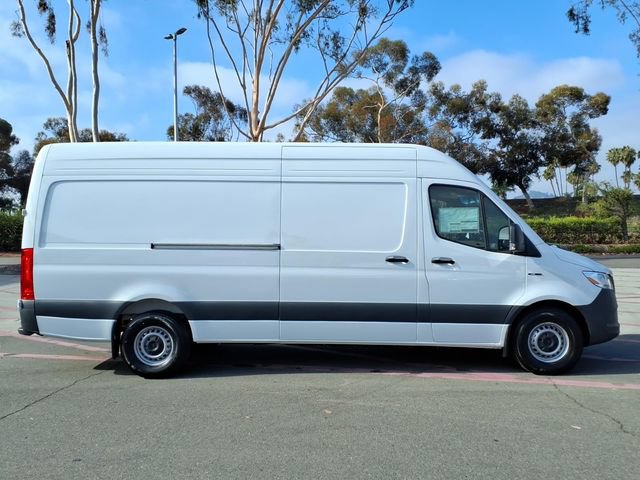 New 2025 Mercedes-Benz eSprinter 170 Cargo image 22