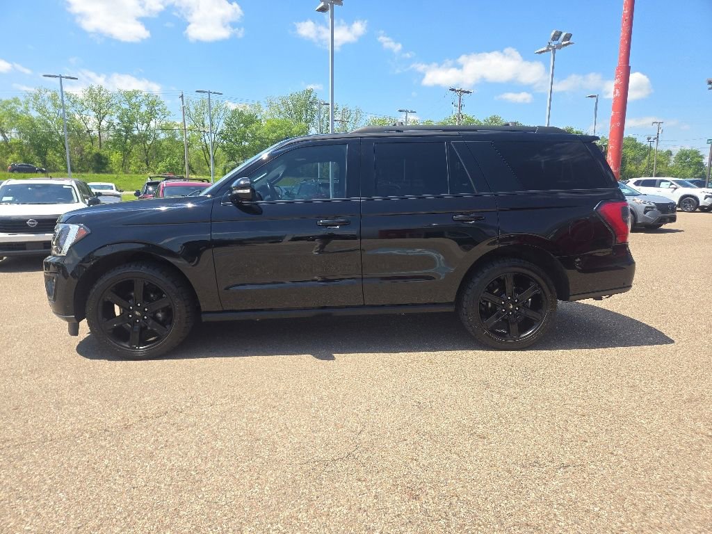 Used 2019 Ford Expedition Limited w/ Equipment Group 303A AWD/4WD image 4